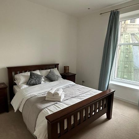 Comfy Two Bedroom Apartment Right In The City Centre Glasgow Buitenkant foto