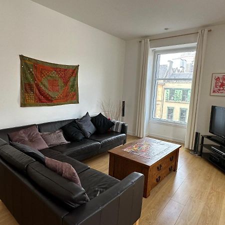 Comfy Two Bedroom Apartment Right In The City Centre Glasgow Buitenkant foto