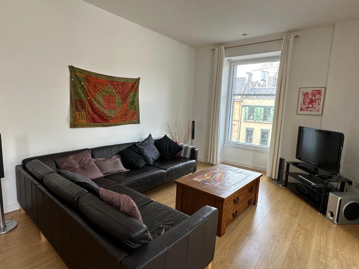 Comfy Two Bedroom Apartment Right In The City Centre Glasgow Buitenkant foto